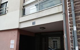 T2 Neuf en plein cœur de Rennes au bord de la vilaine